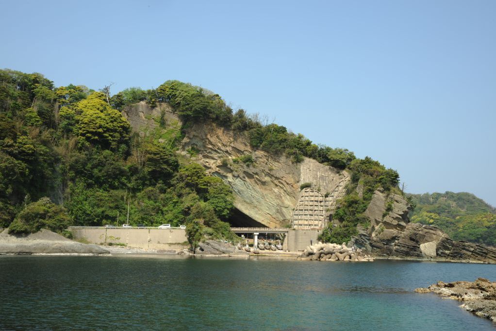 猪目洞窟遺物包含層｜日本遺産「日が沈む聖地出雲」